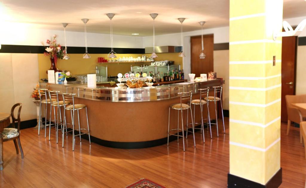 Hotel Bristol Riva del Garda Eksteriør billede